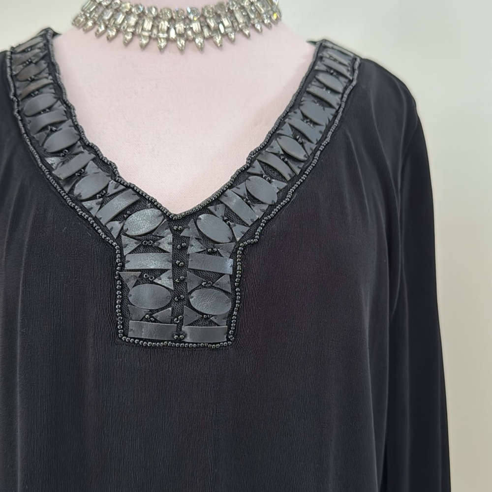 Chico’s NWT Travelers collection black beaded tunic in size 16 (3) - Picture 2 of 8